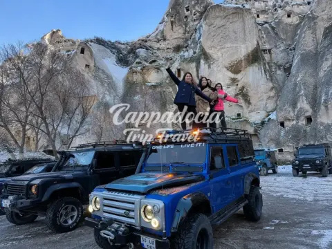 Safari in jeep tra le valli nascoste della Cappadocia al tramonto
