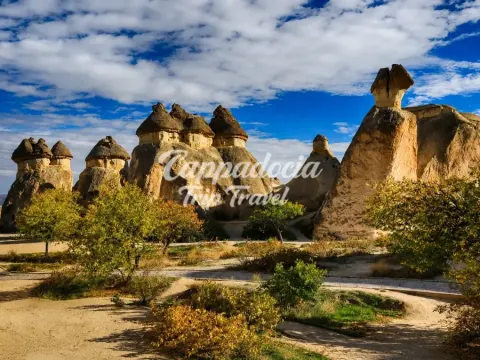 Vista panoramica della valle di Göreme nel Red Tour della Cappadocia
